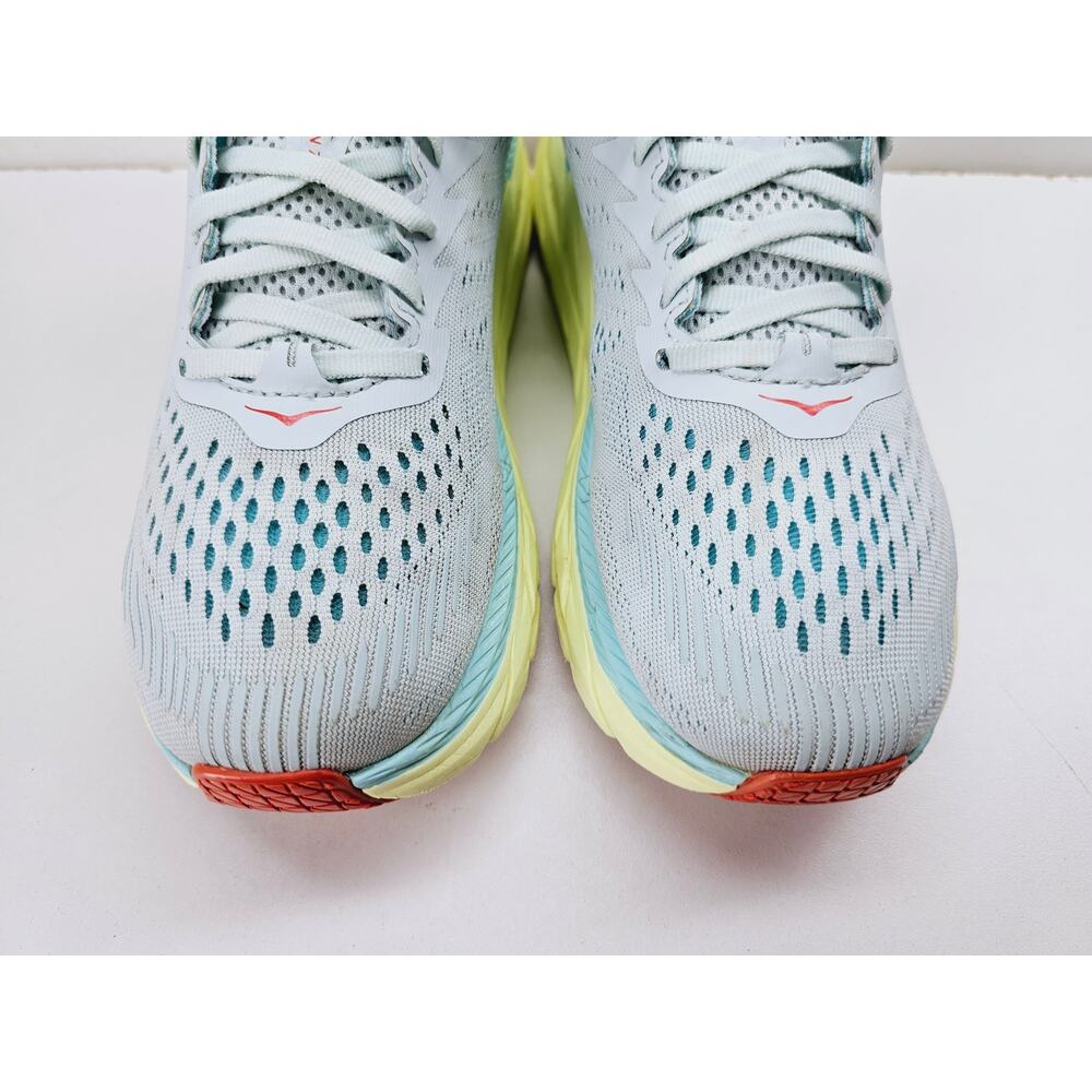 Hoka Women 8 Comfy footwear - Picture 10 of 10